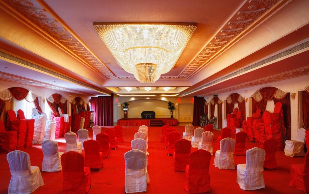 Johny International Hotel Μουσκάτ Εξωτερικό φωτογραφία