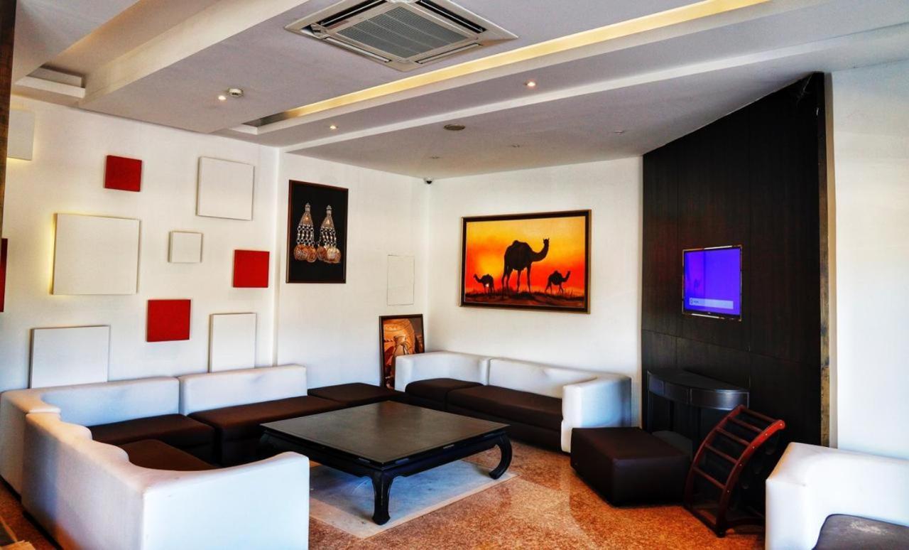 Johny International Hotel Μουσκάτ Εξωτερικό φωτογραφία