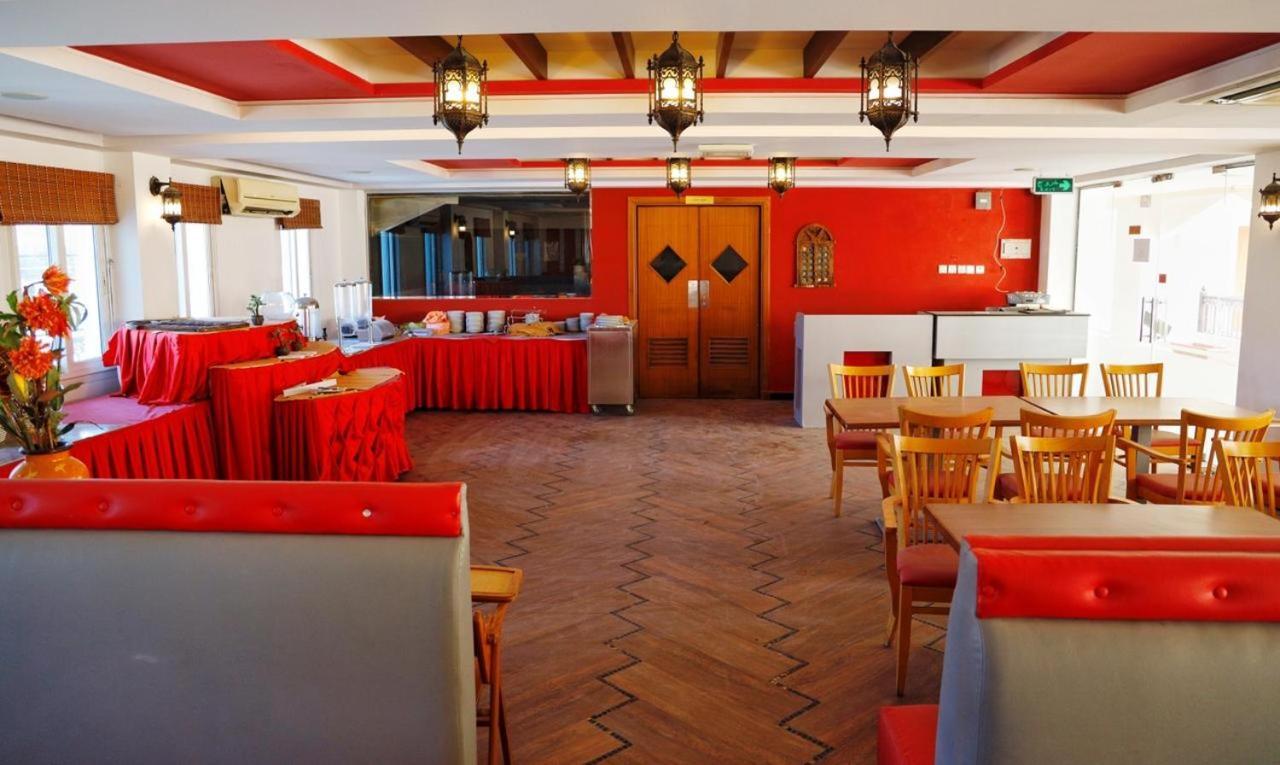 Johny International Hotel Μουσκάτ Εξωτερικό φωτογραφία