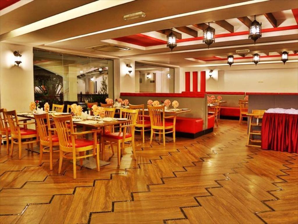 Johny International Hotel Μουσκάτ Εξωτερικό φωτογραφία